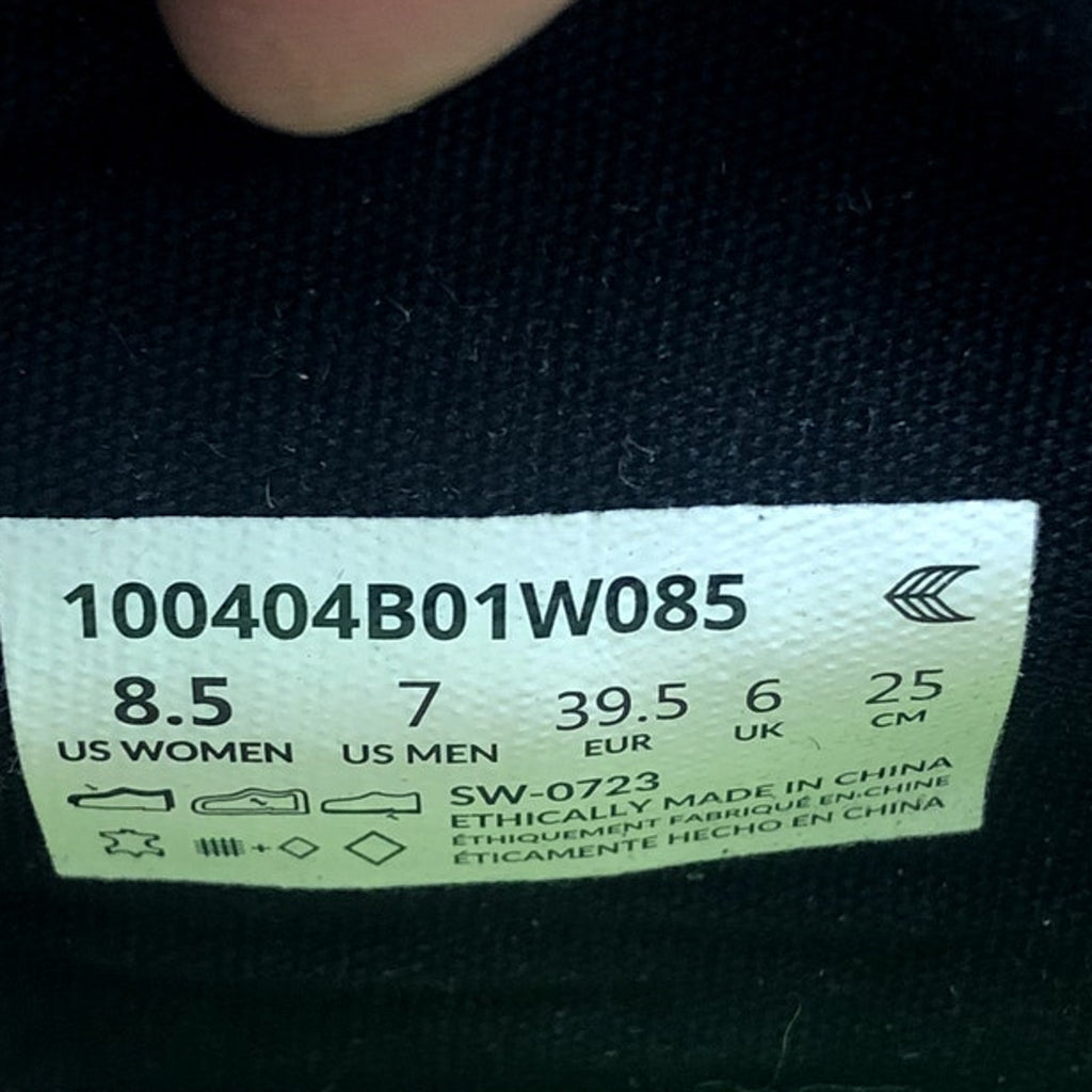 Cariuma OCA High Sneakers Womens 8.5 Mens 7 Black Premium Leather NIB