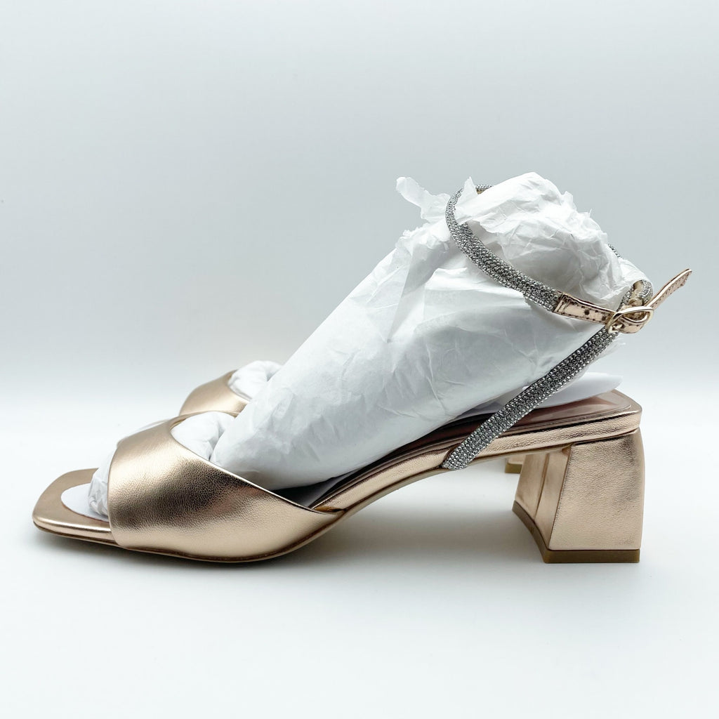 Badgley Mischka Womens Infinity II Heel Sandals US 8 EU 38.5 Champagne Pink NIB