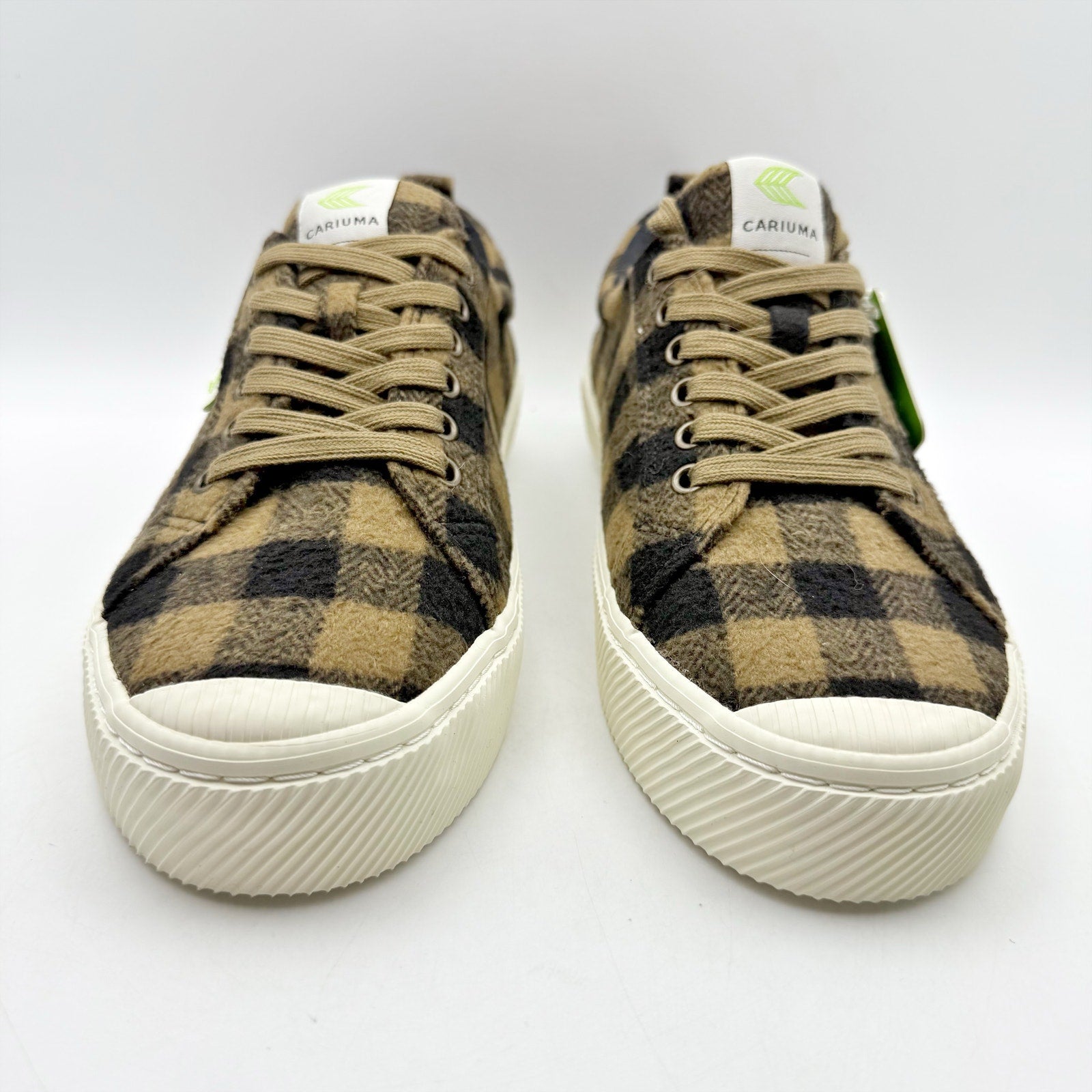 Cariuma Mens OCA Low Sneakers US 11 EU 44 Brown Plaid Organic Cotton NIB