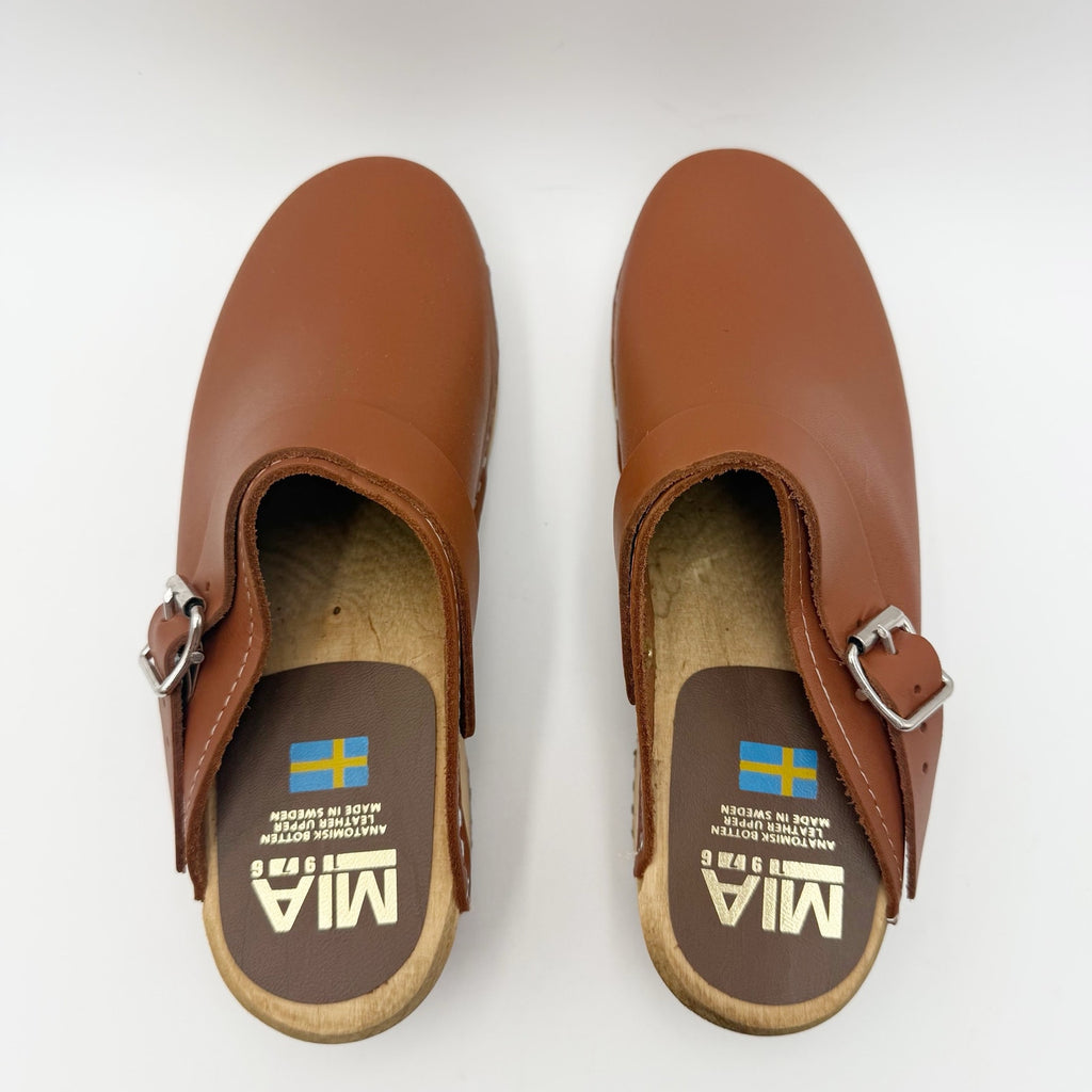MIA Womens Alma Clogs EU 38 US 8 Luggage Brown Leather Slip On Swedish NIB