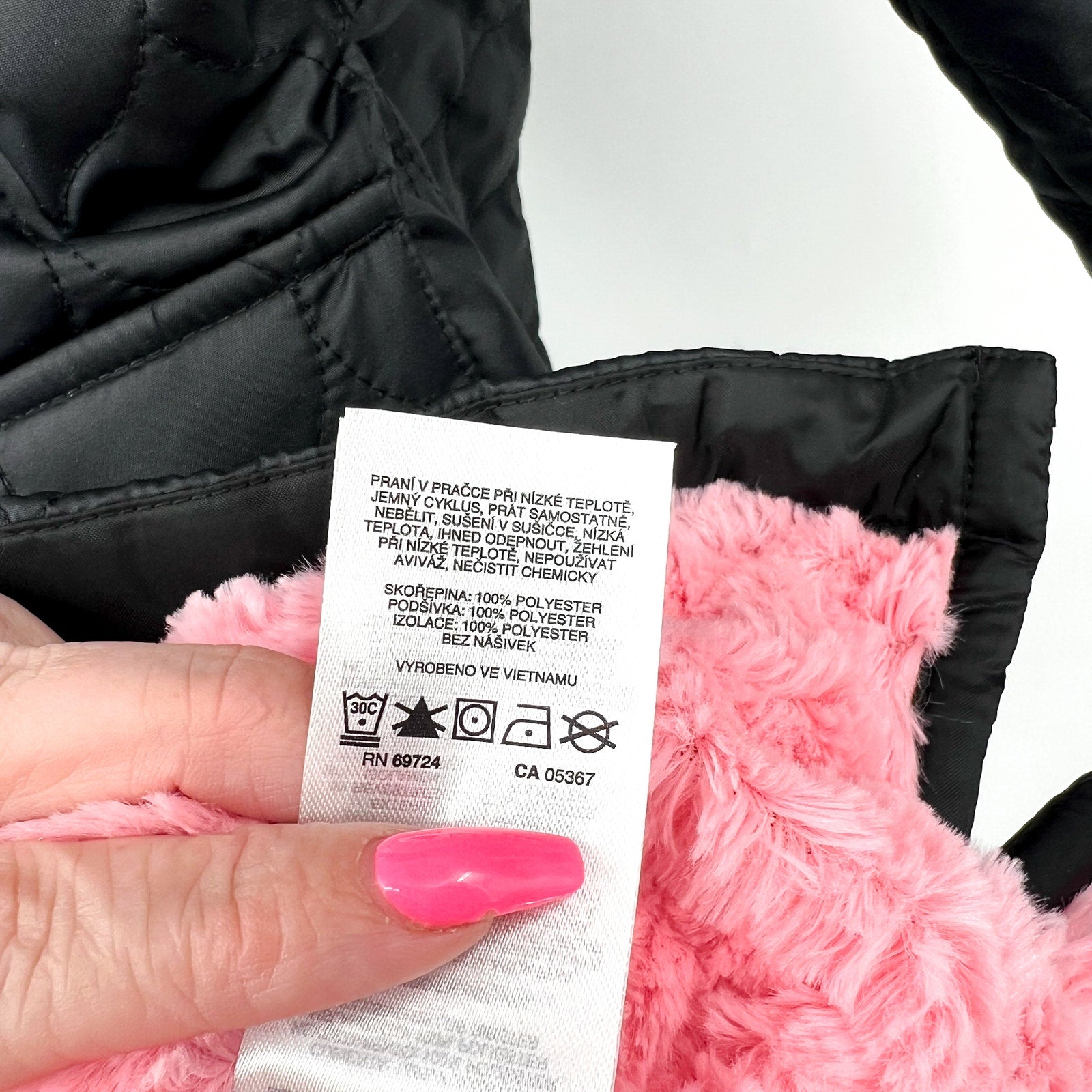 COLUMBIA Girl's Bella Plush Sherpa Quilted Jacket Medium 10-12 Black Pink NWT