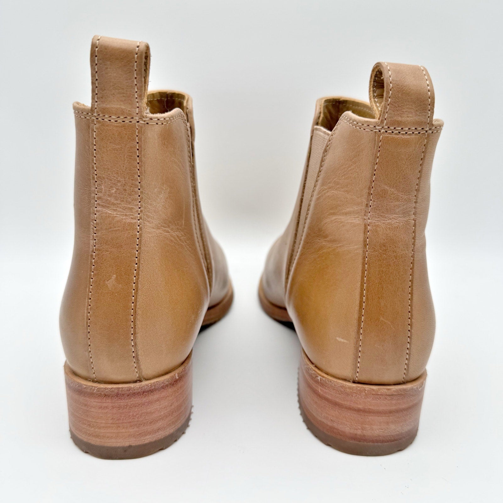 Nisolo Womens Eva Everyday Chelsea Boot US 6.5 Tan Leather Water Resistant NIB
