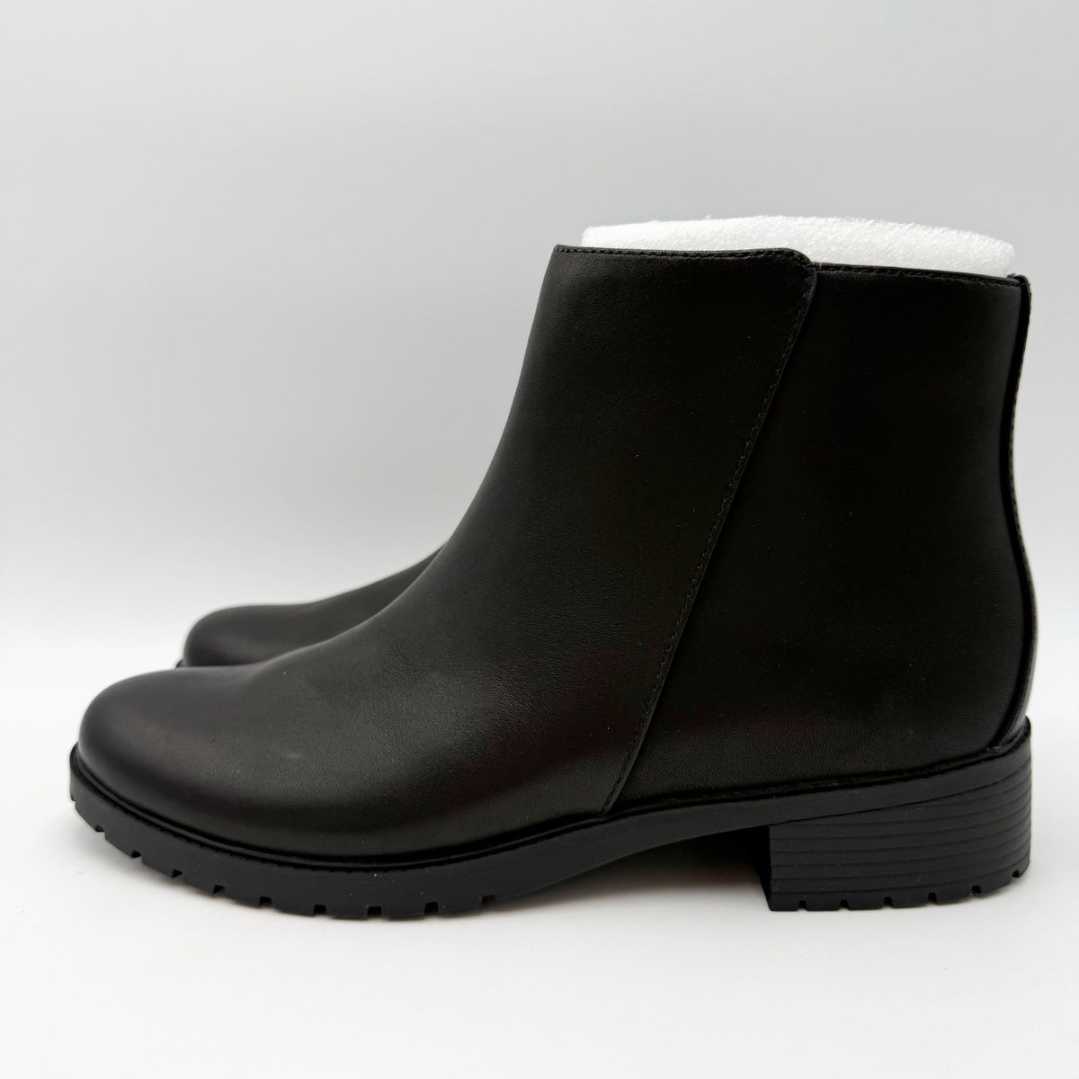 Trotters Womens Margo Ankle Boots Size 8.5 Narrow Black Leather Waterproof NWOB