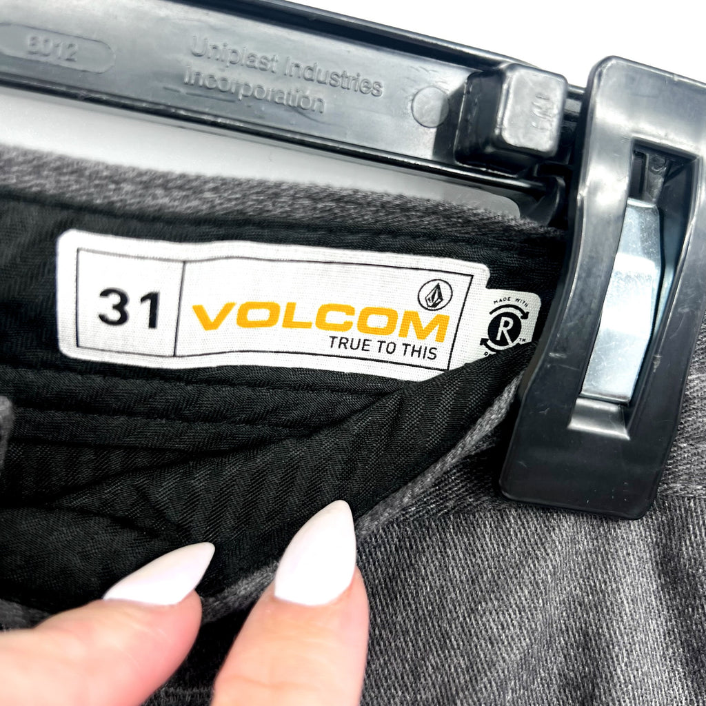 VOLCOM Men's Frickin Modern Stretch Shorts Size 31 Grey Charcoal Heather NWT