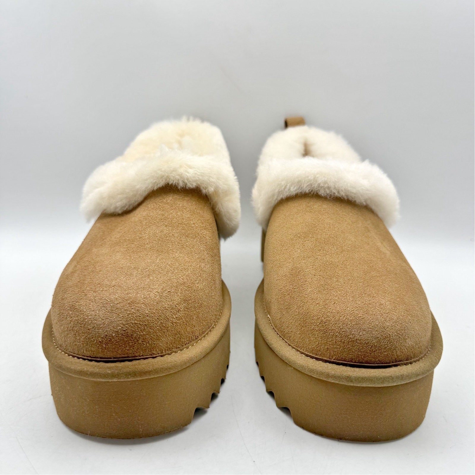 UGG Womens Nita Platform Slippers US 10 EU 41 Chestnut Brown Suede NWOB