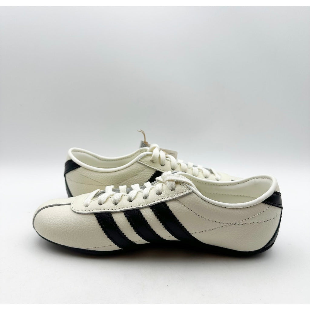 ADIDAS Womens Tokyo Casual Sneakers Size 5 Off White Black NWOB
