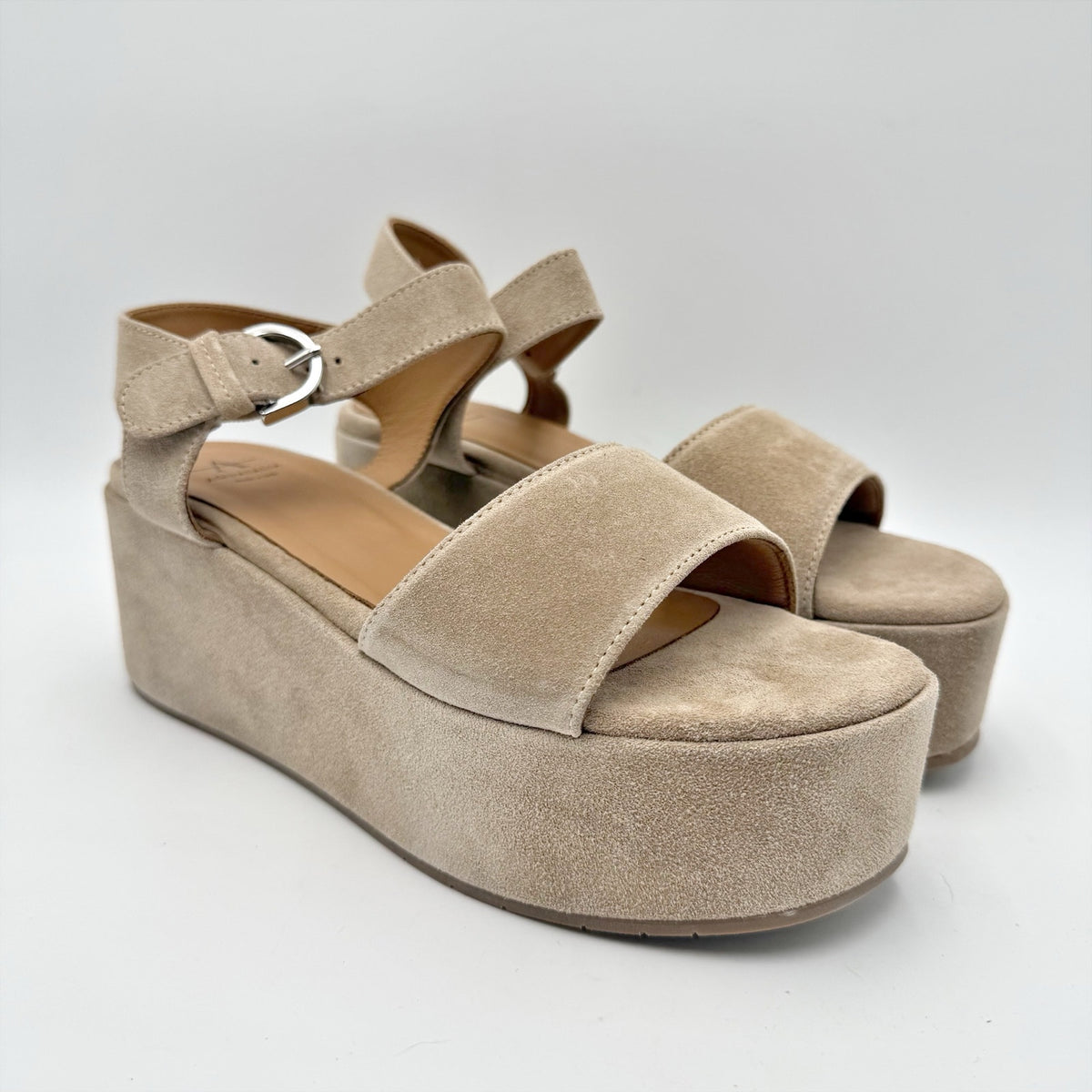 Aquatalia Womens Dinah Wedge Sandals Size 8.5 M Beige Suede Platform NWOB