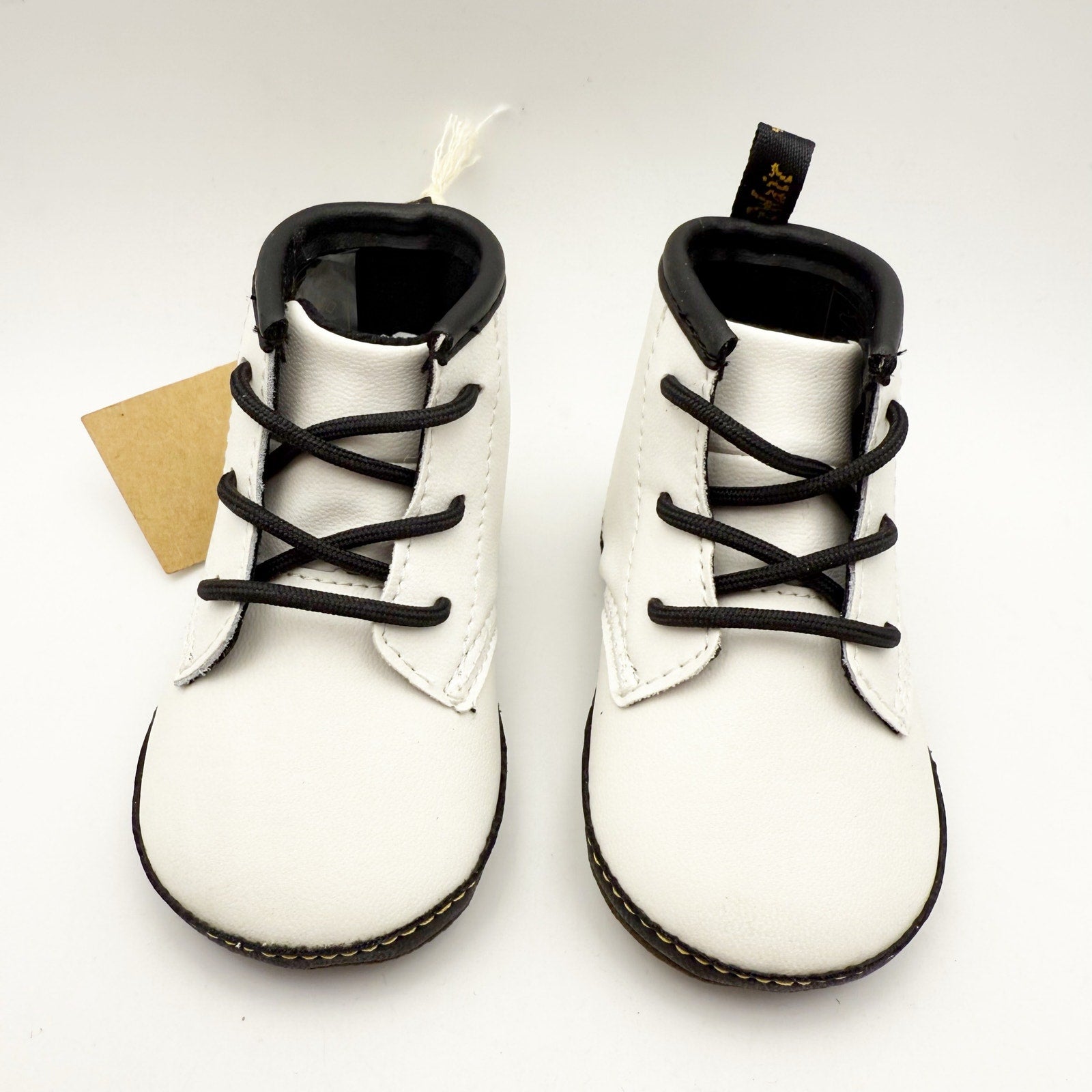 Dr. Martens Infant/Toddler 1460 Crib Bootie US 3 EU 18 White Leather NIB