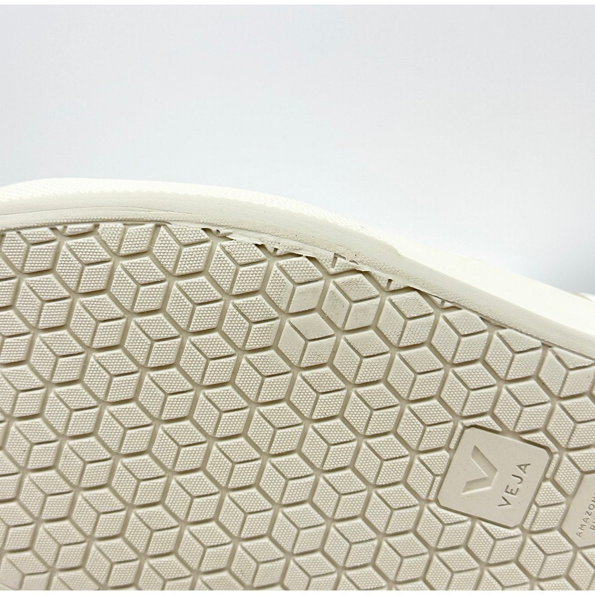 VEJA Campo Sneakers EU 42.5 Womens 11.5 Mens 9.5 White Gold Leather NIB