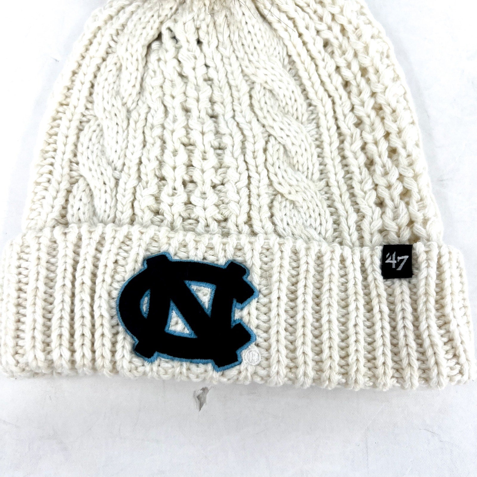 47 BRAND North Carolina Tar Heels Cuffed Knit Hat with Pom OS White NWT
