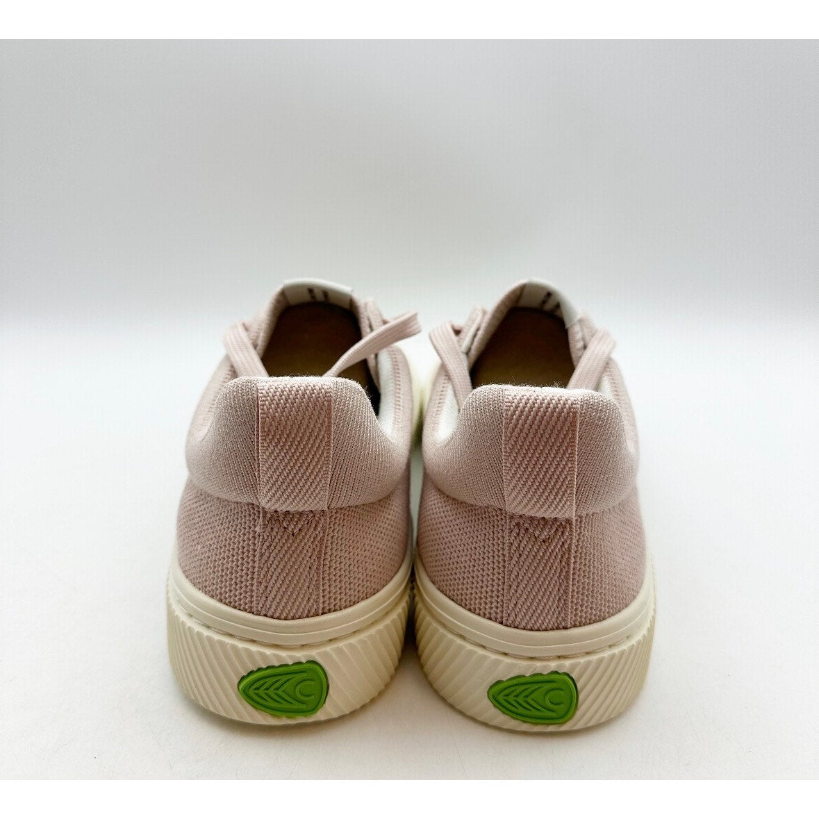 Cariuma Womens IBI Low Sneakers Size 9 Pink Rose Bamboo Knit NIB