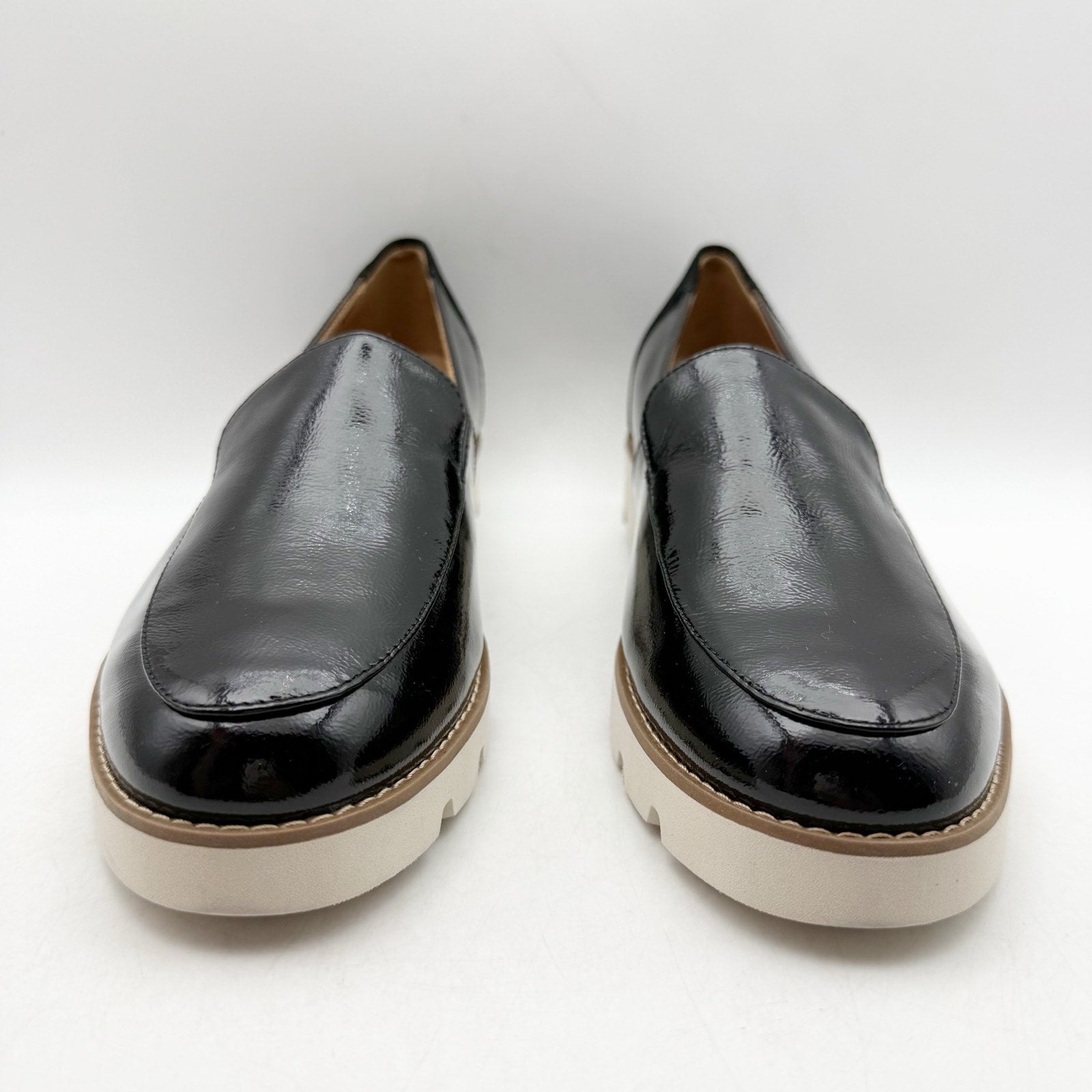 Vionic Womens Kensley Loafers US 8.5 Black Leather Slip On NWOB