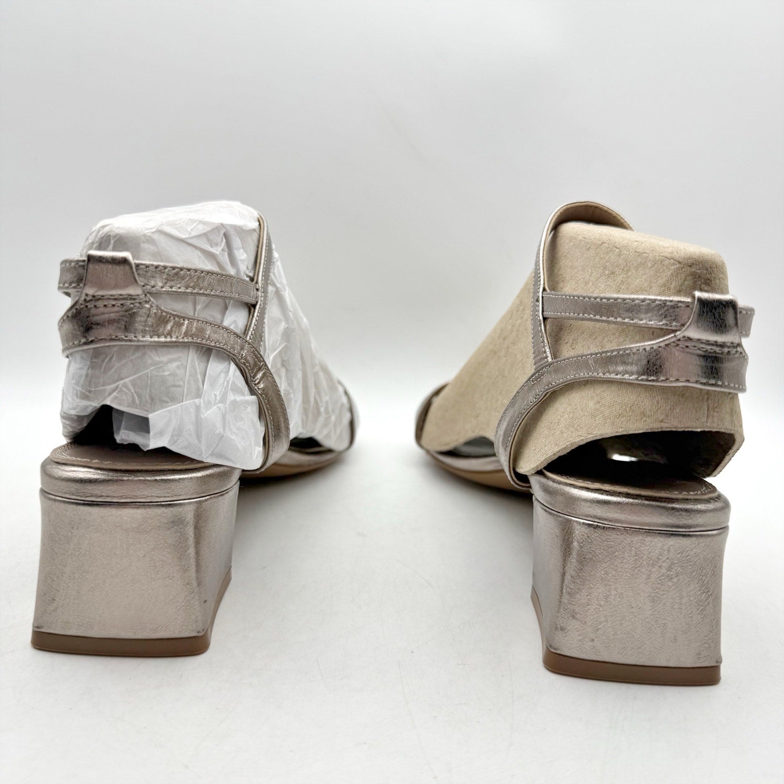 Naturalizer Womens Hana Heeled Sandals US 9.5 Pewter Metallic Taupe Leather NWOB