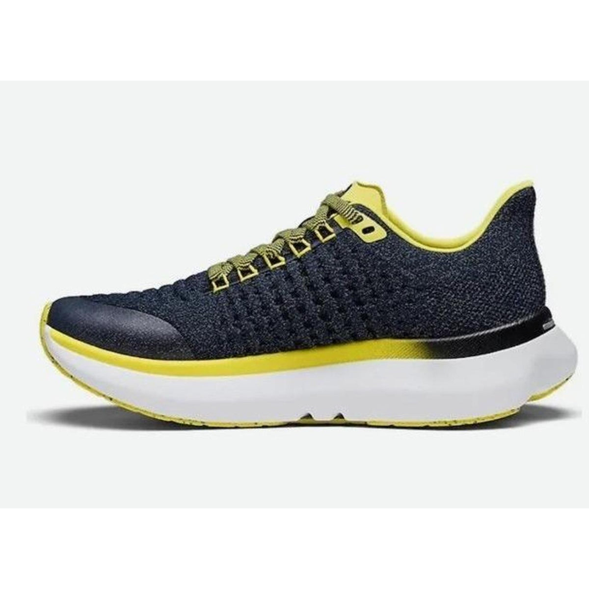 Rabbit Womens Dream Chaser Athletic Shoes Size 7.5 Black Yellow Running NIB