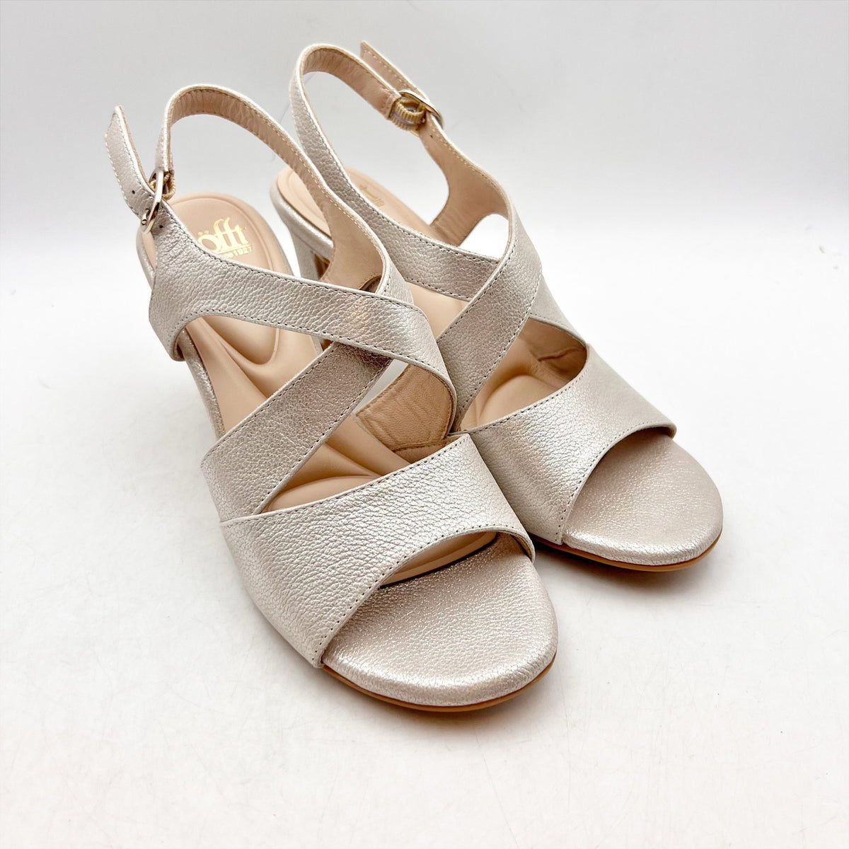 SOFFT Womens Jolene Heeled Sandals Size 7.5 EU 38.5 Champagne Leather NIB
