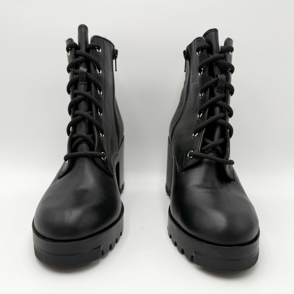 BP. Womens Masson Heeled Booties Size 8.5 M Black Leather Lace Up NWOB