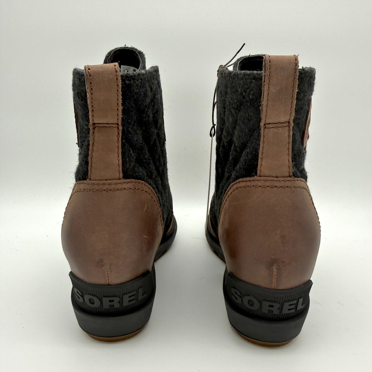 Sorel Womens Evie ll NW Ankle Bootie US 7.5 EU 38.5 Tan Suede Waterproof NIB