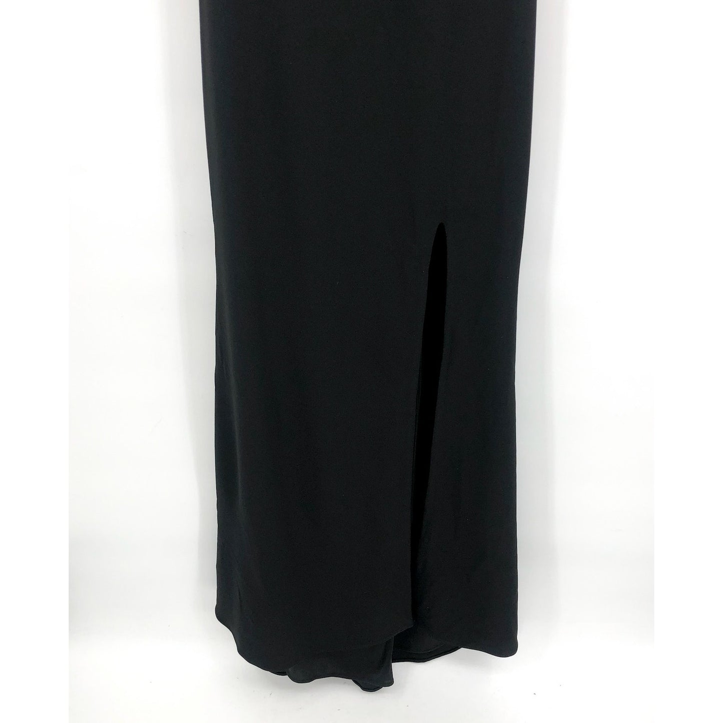 AQUA FORMAL Women's Halter Neck Slit Maxi Gown Size 4 Black Sleeveless NWT