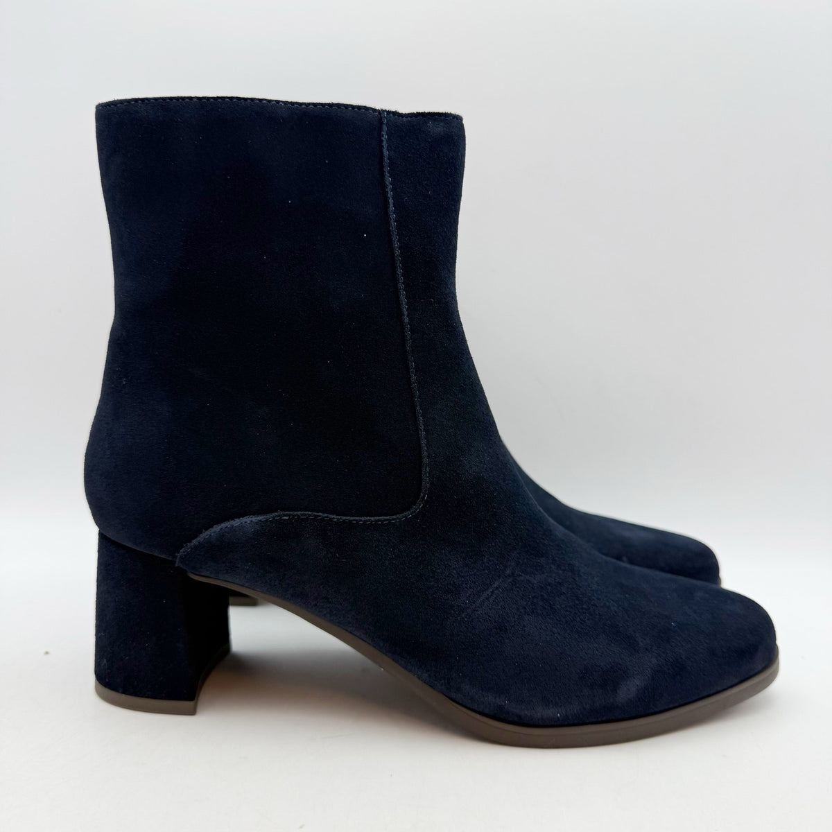 Blondo Womens Hylia Ankle Boots Size 8 M Navy Blue Suede Waterproof NIB