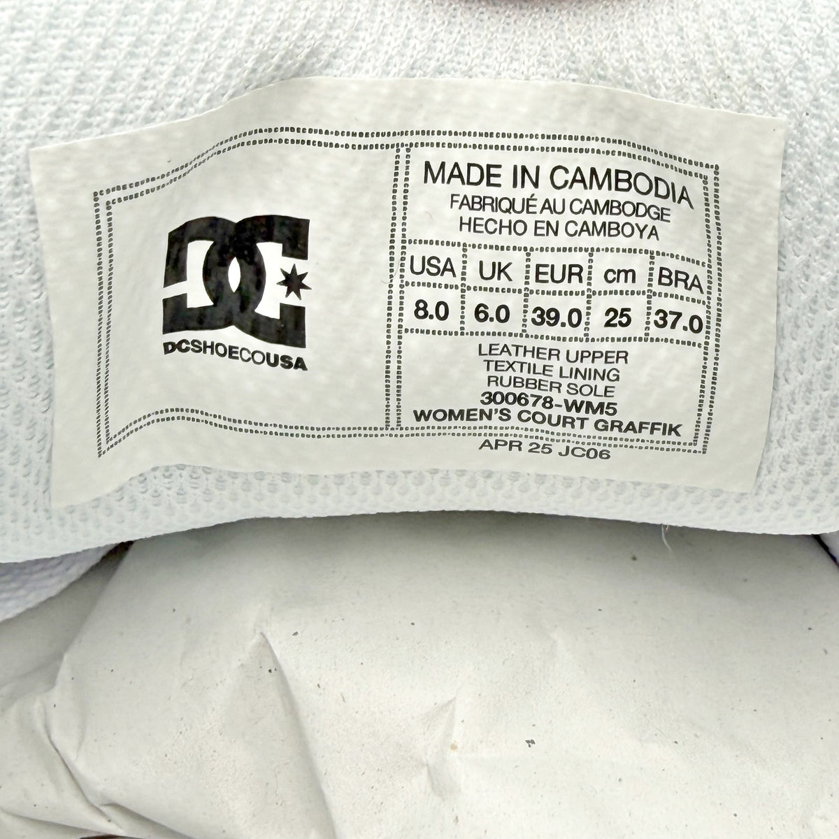 DC Womens Court Graffik Skate Sneakers Size 8 EU 39 White Leather NWOB