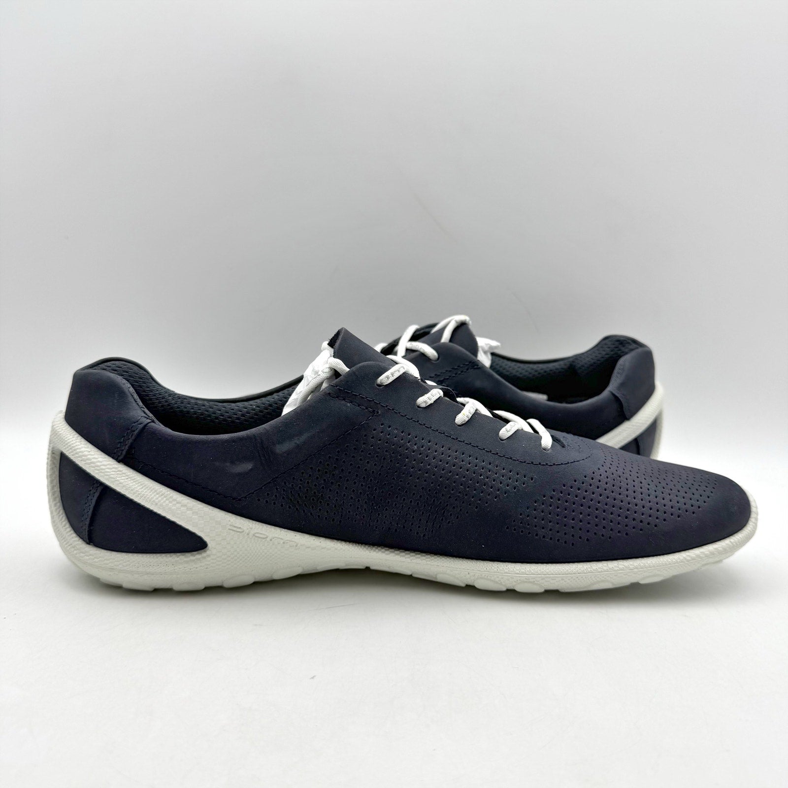 ECCO Sport Womens BIOM Lite Cross Trainer Sneaker EU 41 US 10.5 Navy NIB