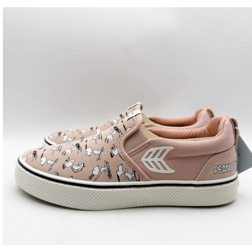 Cariuma Womens Peanuts Pro Skate Slip On Sneakers US 7.5 Pink Suede Canvas NIB