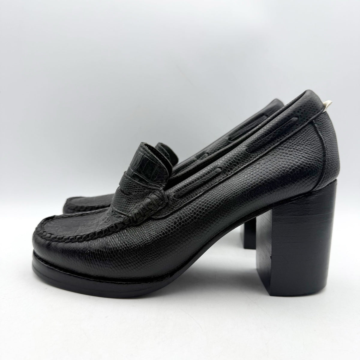 RE/DONE Womens Winsome Heel Loafers US 7 M EU 37 Black Leather NWOB