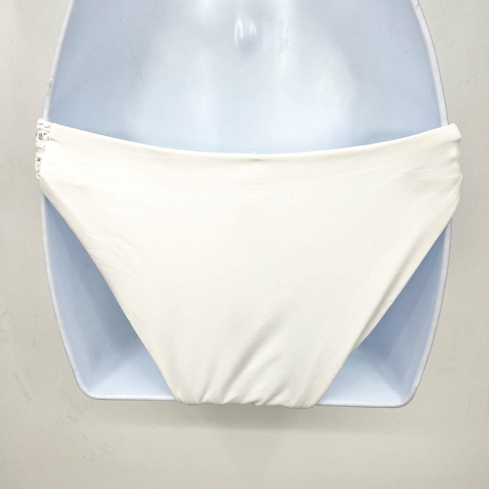 BECCA Women's Colette American Fit Bikini Bottom Small White Cheeky Coverage NWT