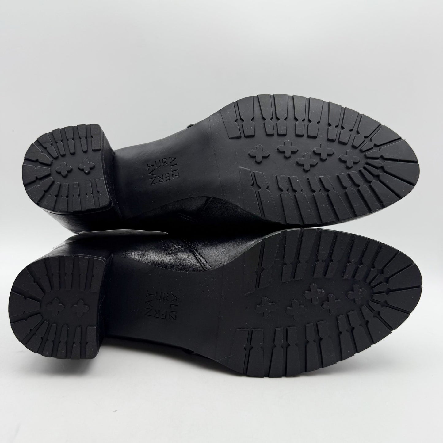 Naturalizer Womens Bay Bootie US 9 Wide EU 40 Black Leather Waterproof NWOB