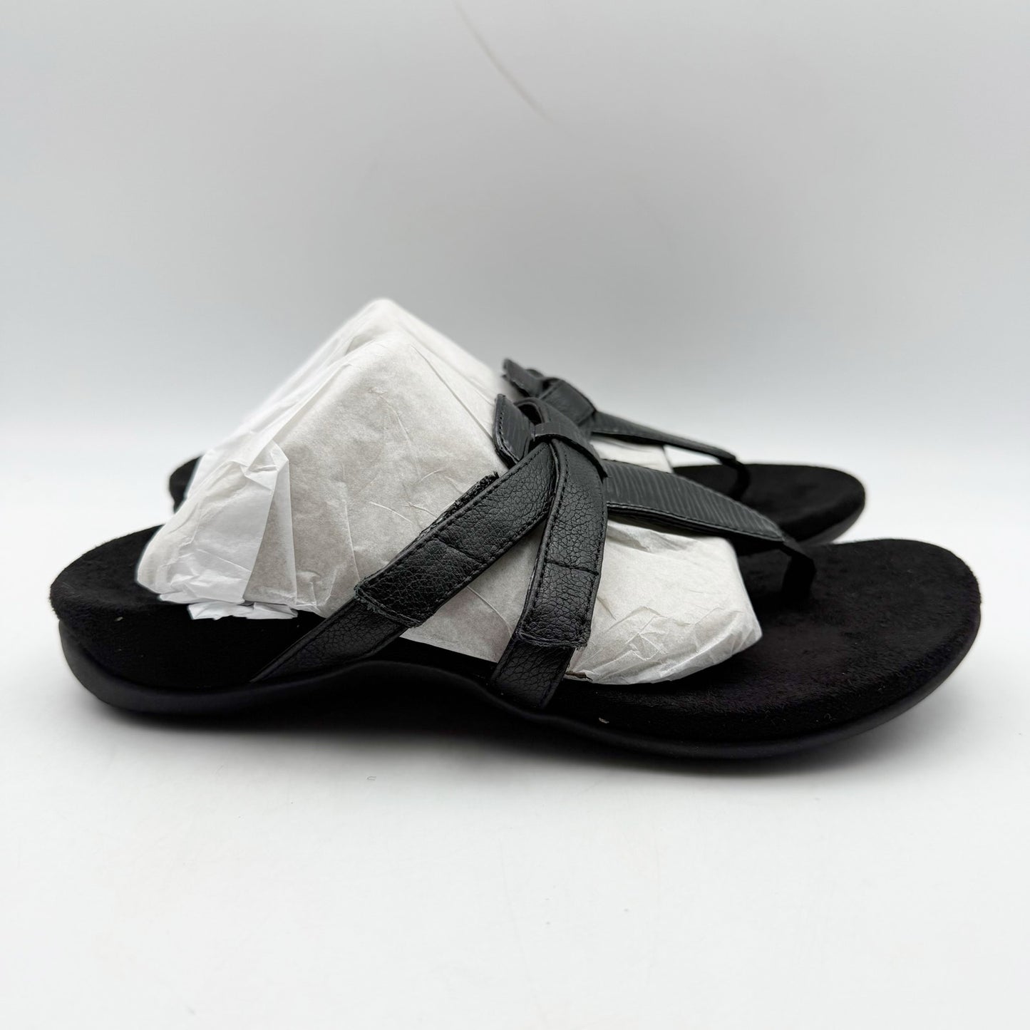 Vionic Womens Karley Thong Sandals US 6 EU 36 Black Leather Slip On NIB