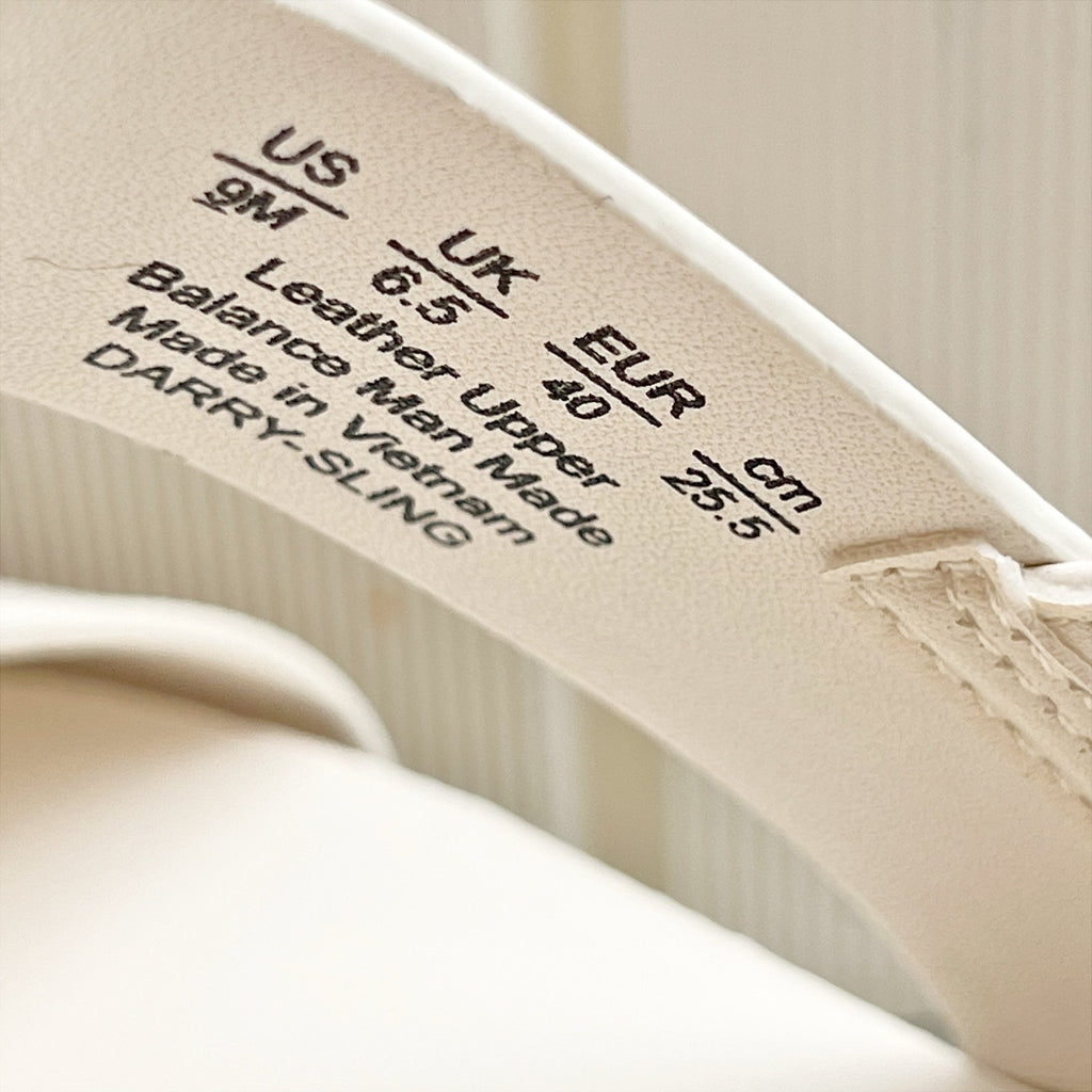 Naturalizer Womens Darry-Sling Sandals Size 9 White Leather Lug Sole NIB