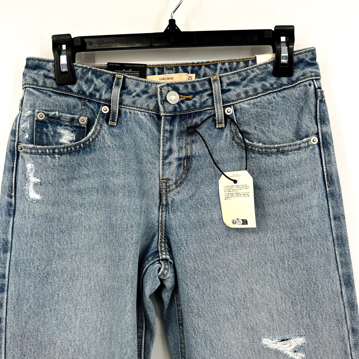 LEVI'S Womens Low Loose Straight Jeans 25x32 Size 0 Light Blue A5566-0001 NWT