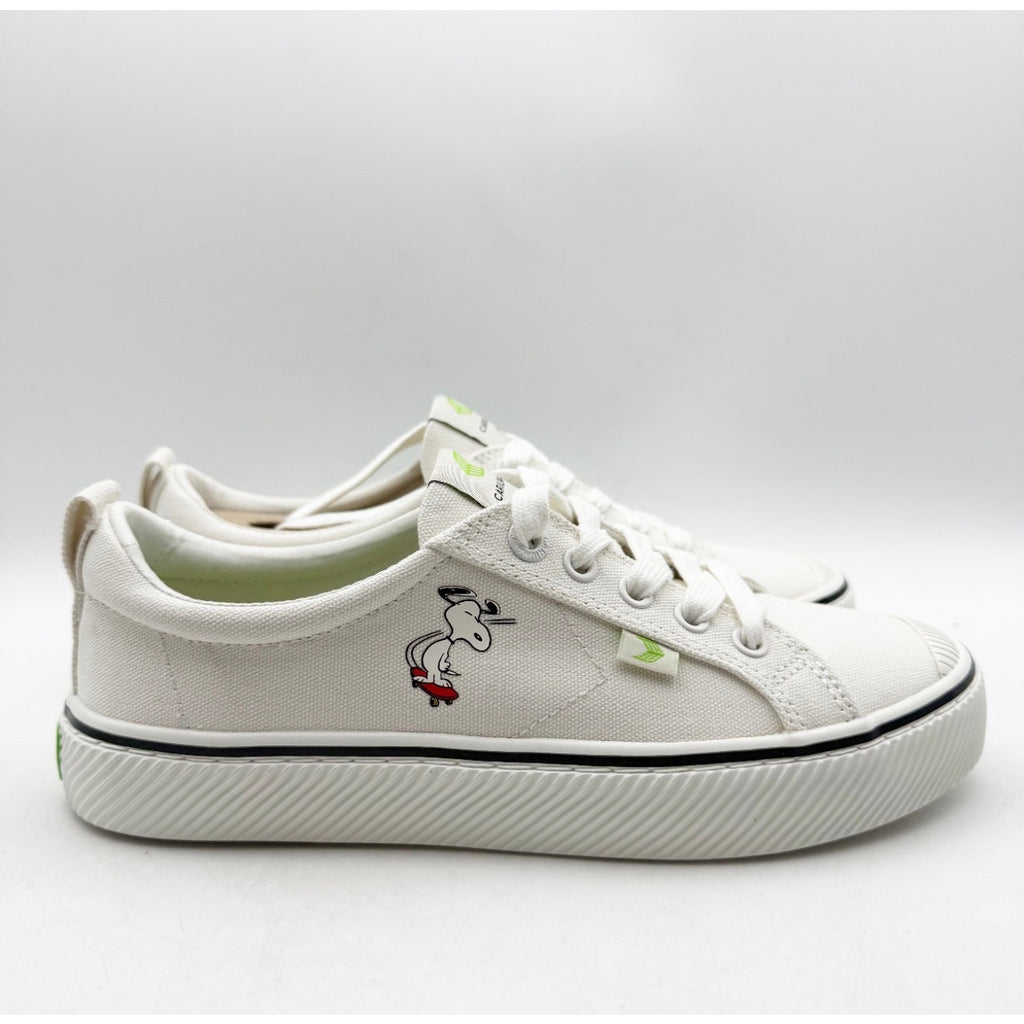 Cariuma OCA Low Peanuts Skate Sneakers Womens 7 Off White Canvas Snoopy NIB