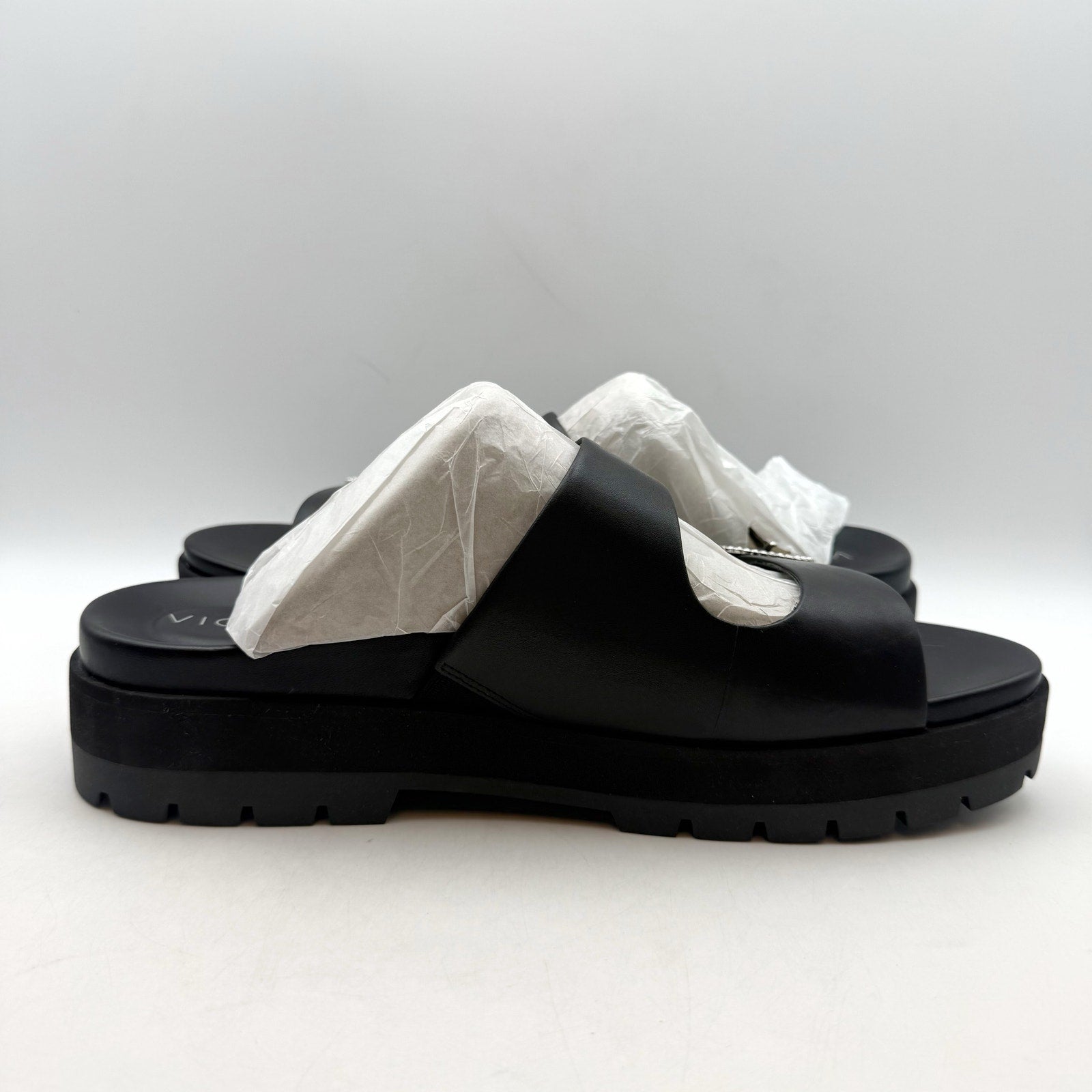 Vionic Womens Capitola Lug Platform Sandals US 11 Black Leather Rhinestone NWOB