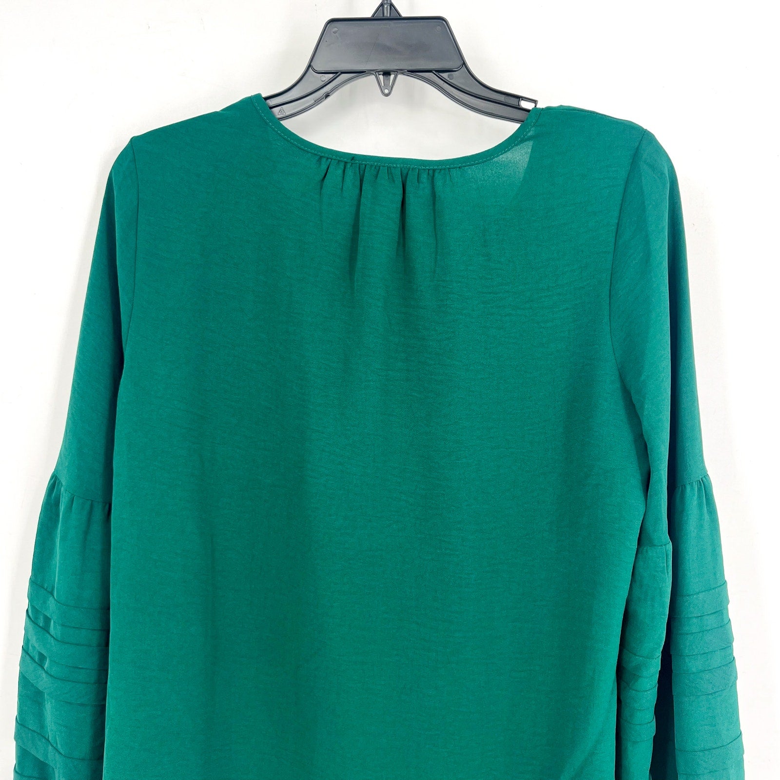 FORTUNE + IVY Womens Boho Top Small Hunter Green Tiered Sleeve NWOT