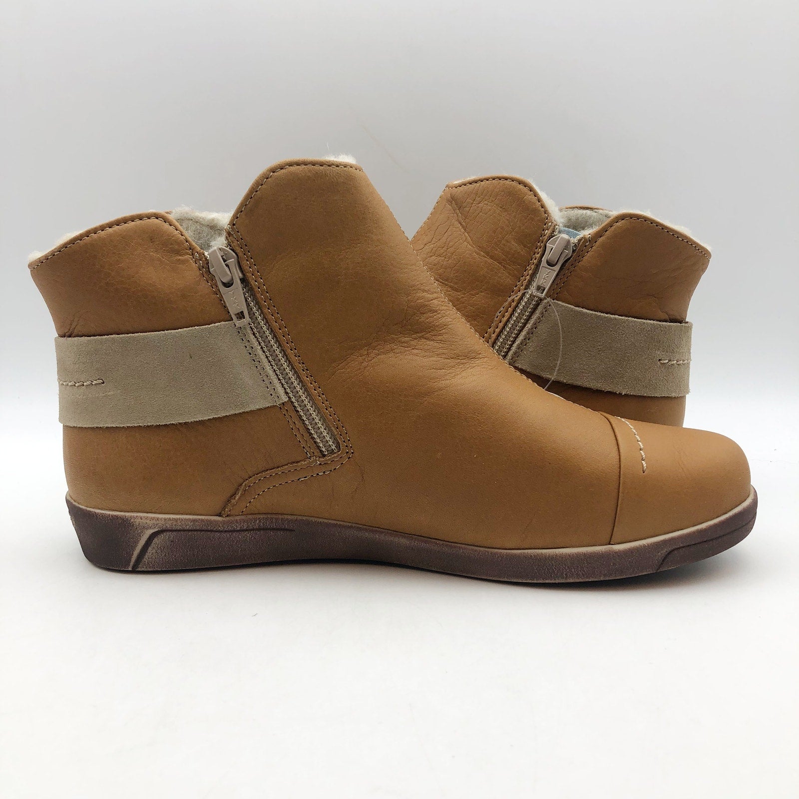CLOUD Footwear Womens Aline Basic Boots Size 7 EU 38 Tan Leather Wool Lining NIB