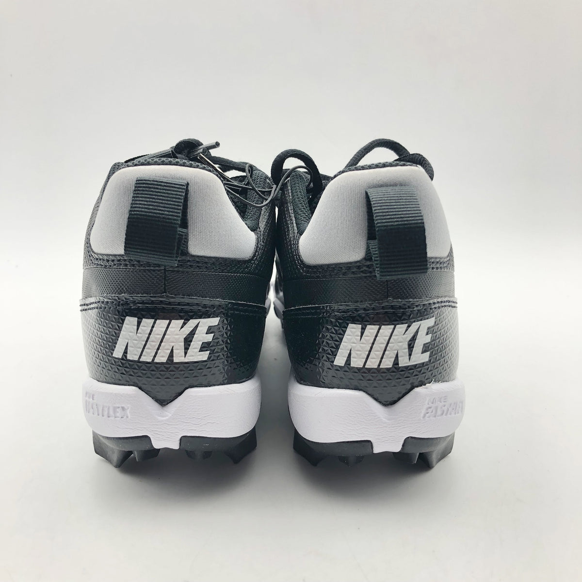 Nike Kids Alpha Menace 4 Shark Football Cleats Youth 6 Wide Black Grey NWOB