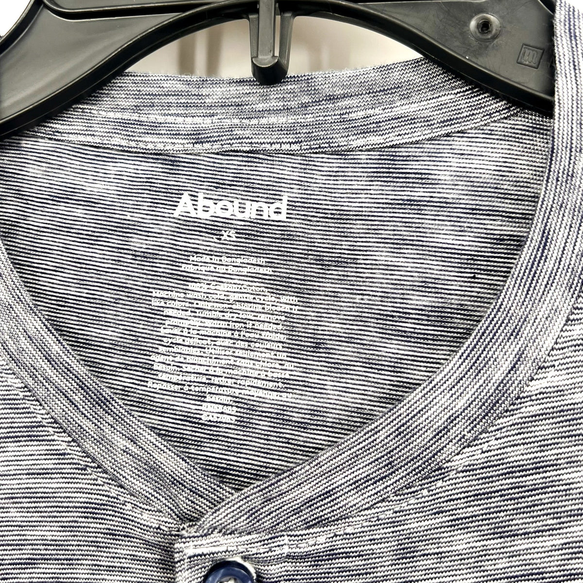 ABOUND Men's Jersey Slub Henley Tee XS Navy Blue White Short Sleeve Cotton NWT