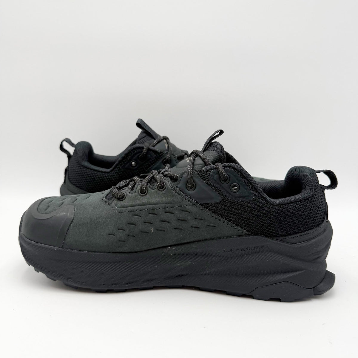 Altra Womens Olympus 6 Hike Low GTX Shoes Size 9 Black Waterproof Athletic NIB