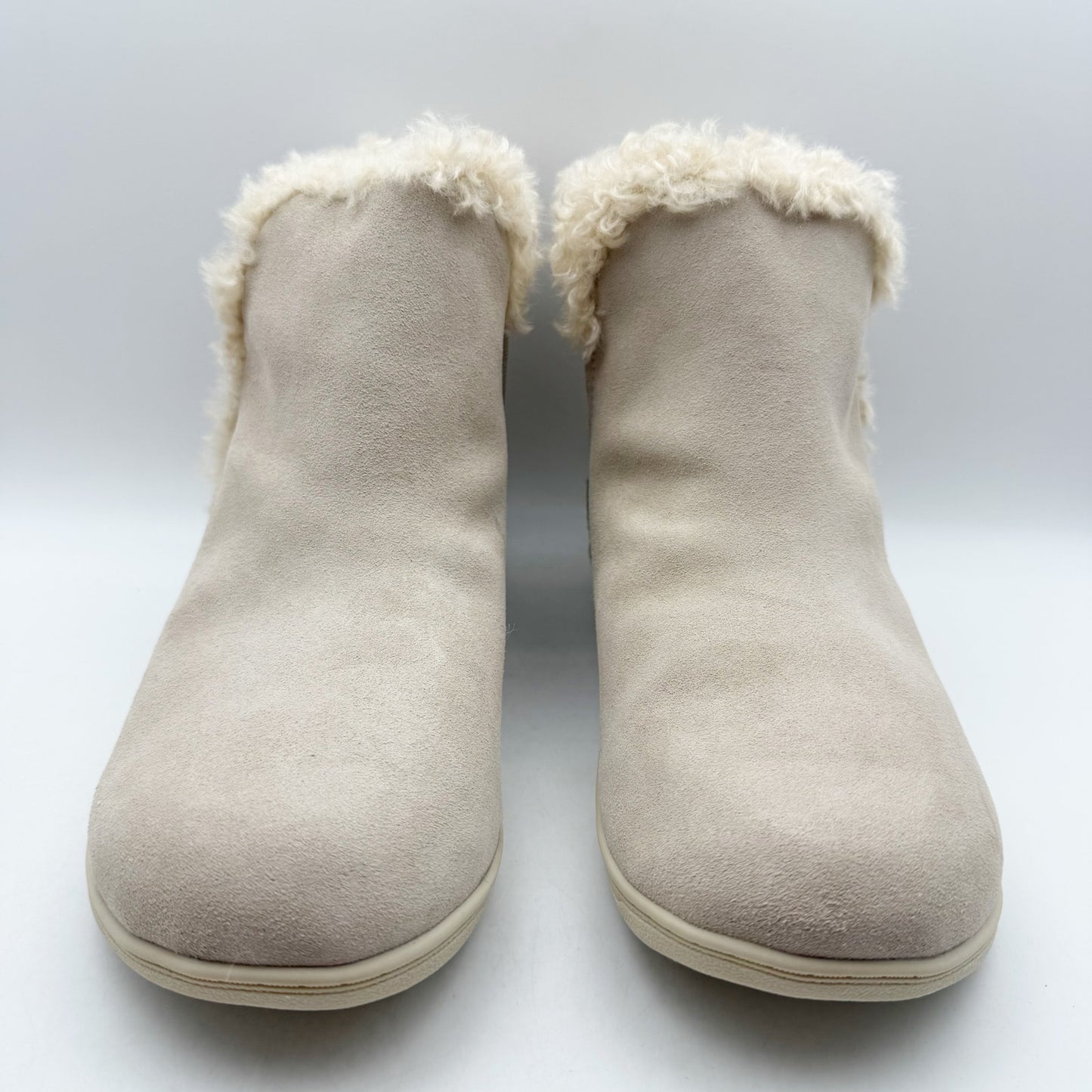 Vionic Womens Unwind Booties US 9 M EU 40 Cream Oatmeal Suede NIB