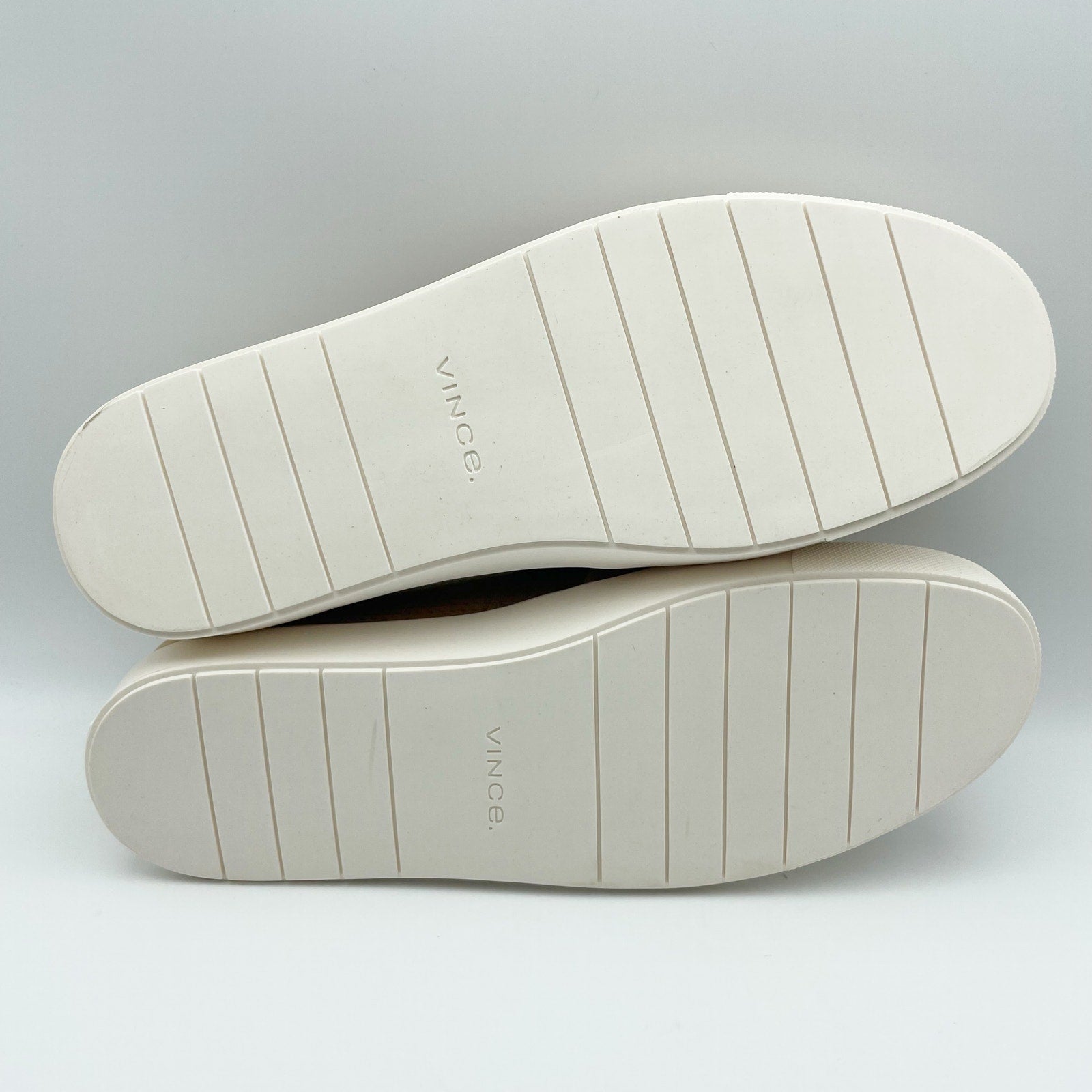 Vince Womens Blair Flats US 9 M EU 40 Tan Suede Slip on Casual Sneaker NIB