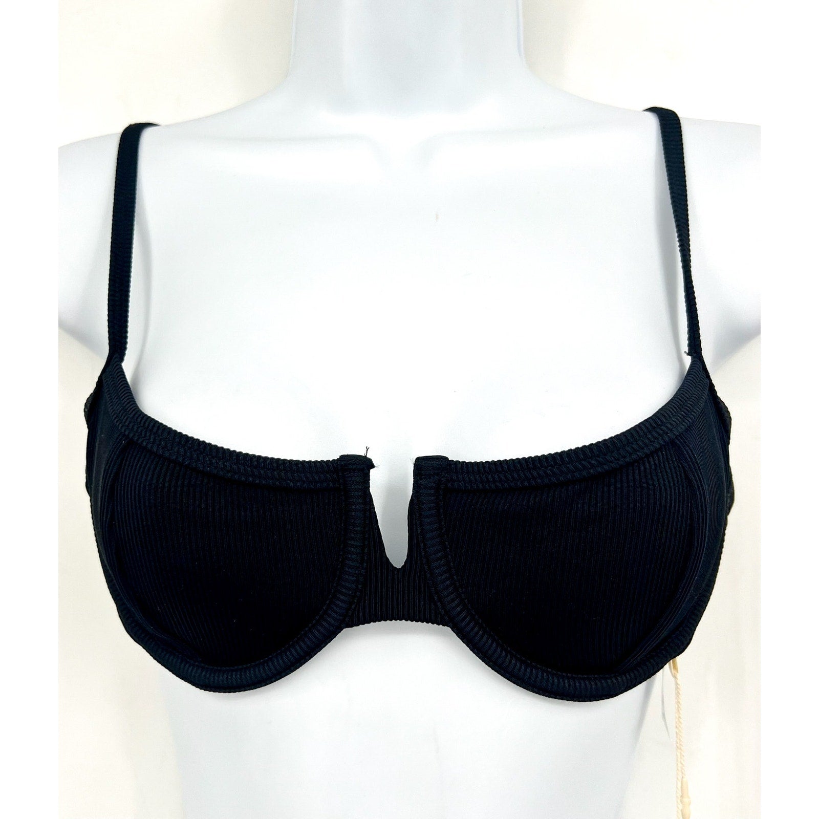L*SPACE Women's Hunter Underwire Bikini Top Small Black V Front Tie Back NWT