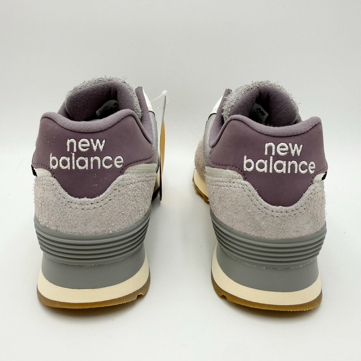 New Balance Womens 574V2 Casual Sneakers 7.5 WIDE Purple Grey Cordura NWT
