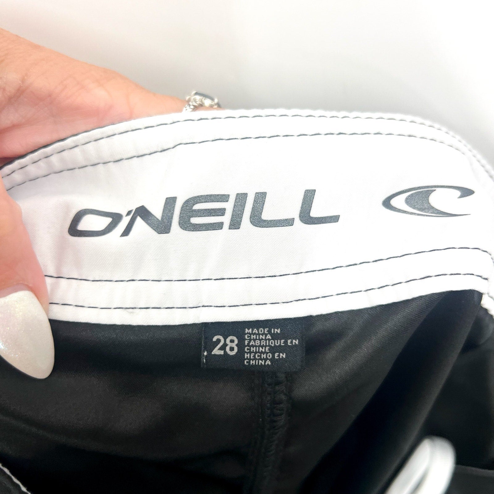 O'NEILL Men's Santa Cruz Solid 2.0 Boardshorts Size 28 Small Black White NWOT