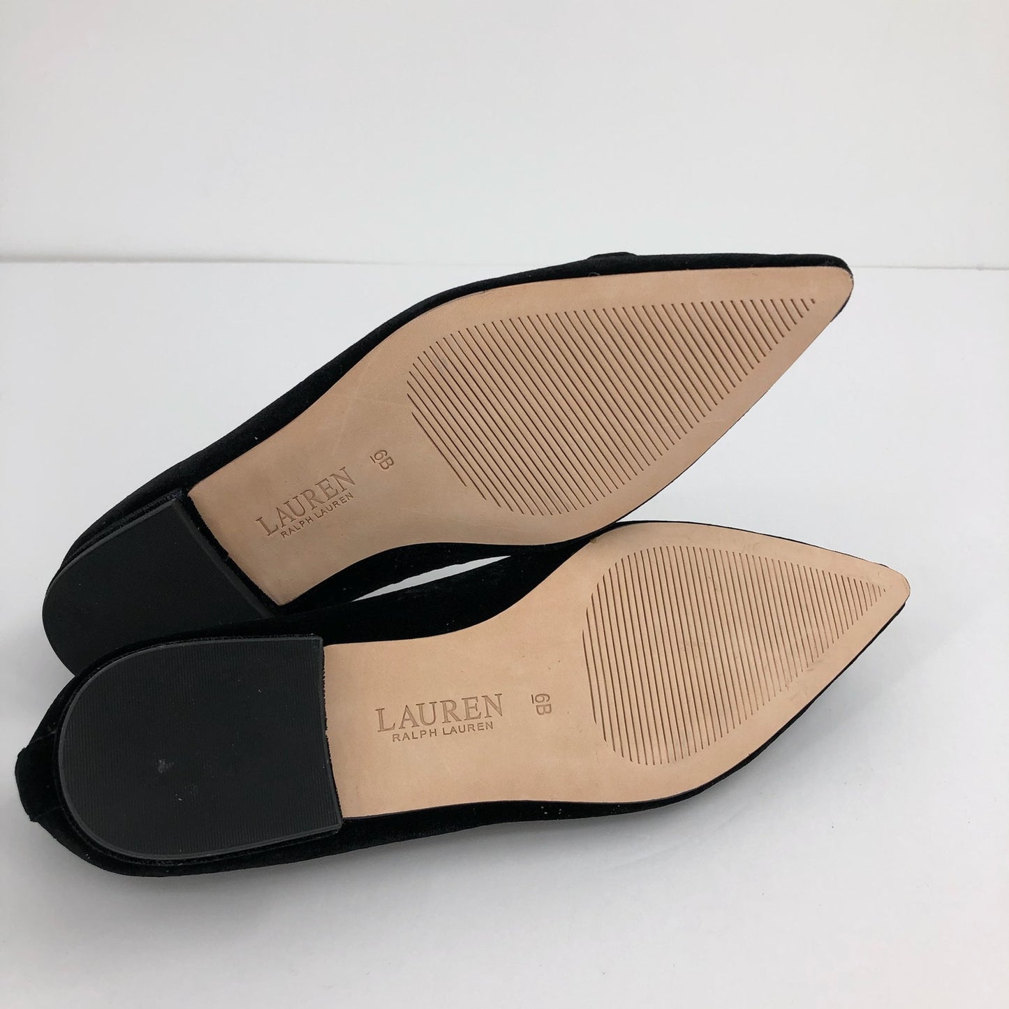 LAUREN RALPH LAUREN Lilah Velvet Ballet Flat Size 6 Black Pointed Toe Logo NWOB