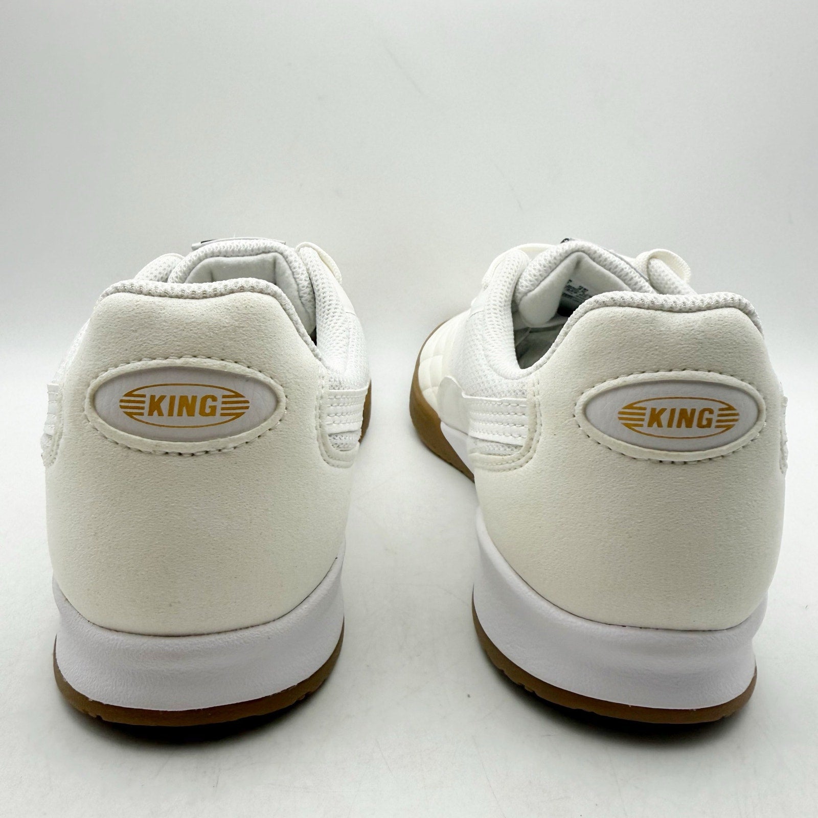 PUMA Mens King Top It Indoor Soccer Shoes US 9 White Gold Sneaker NWOB