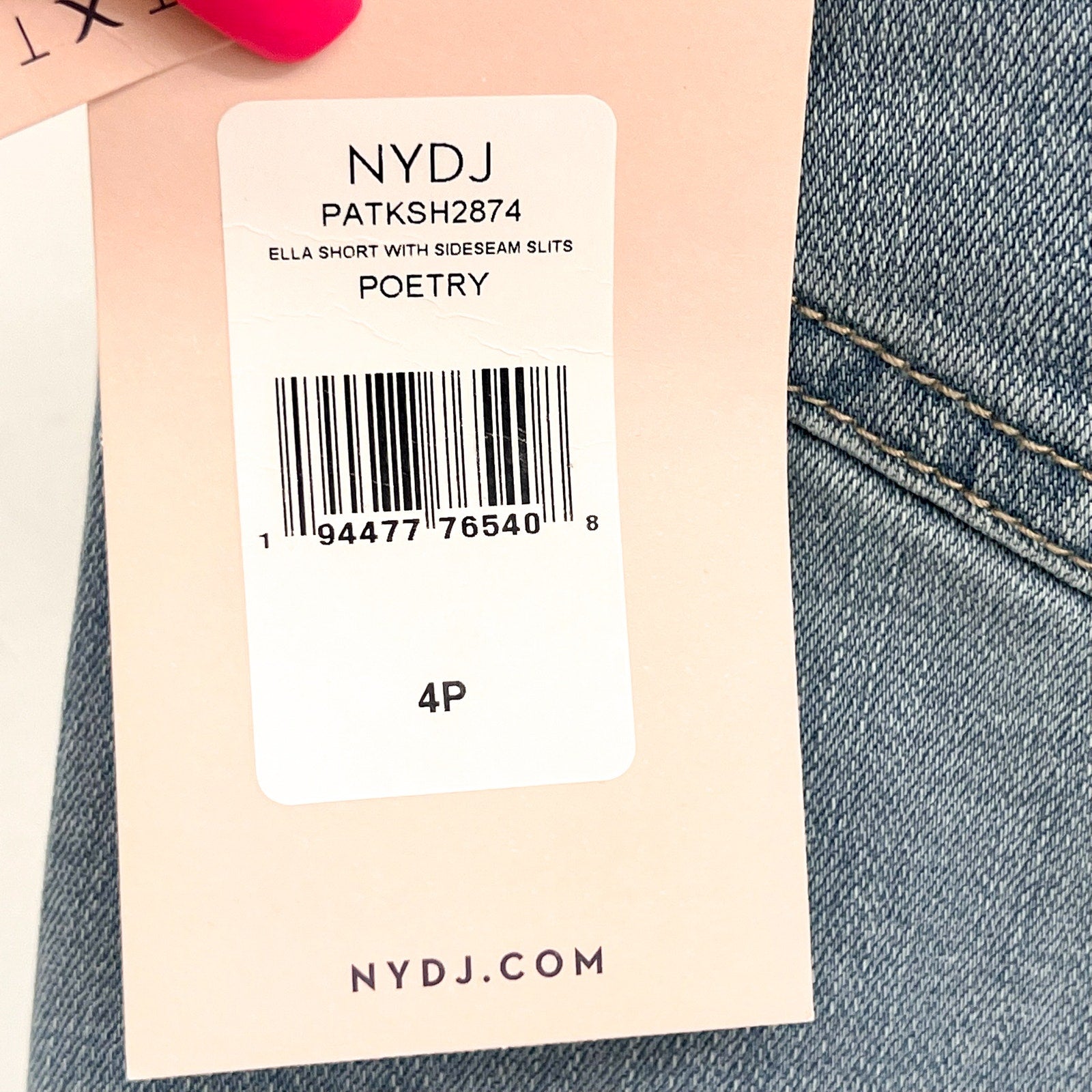 NYDJ Womens Ella Denim Shorts Size 4 PETITE Light Blue Poetry 8" Inseam NWT