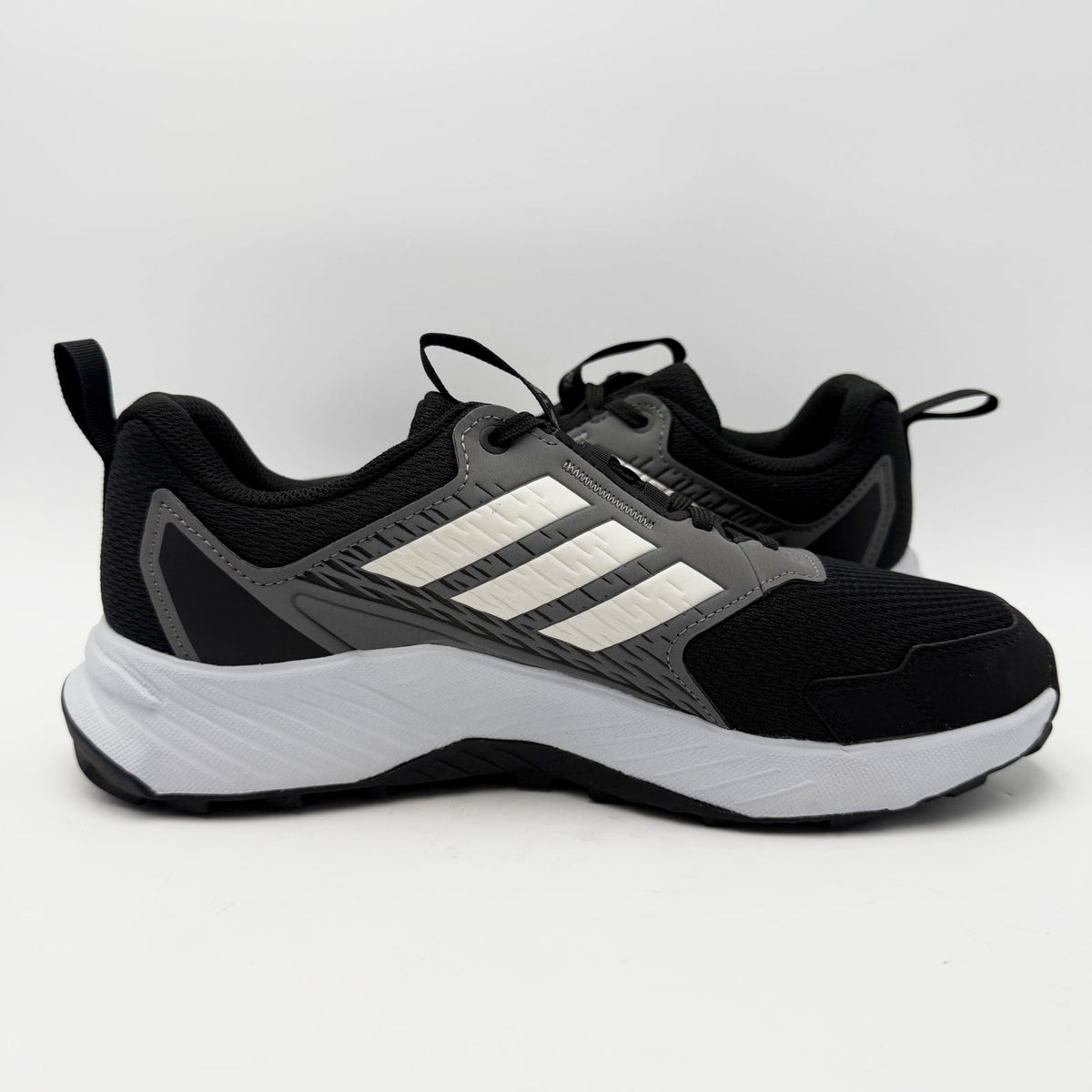 adidas Womens Terrex Tracefinder Trail Athletic Shoes Size 9 Black Grey NWOB
