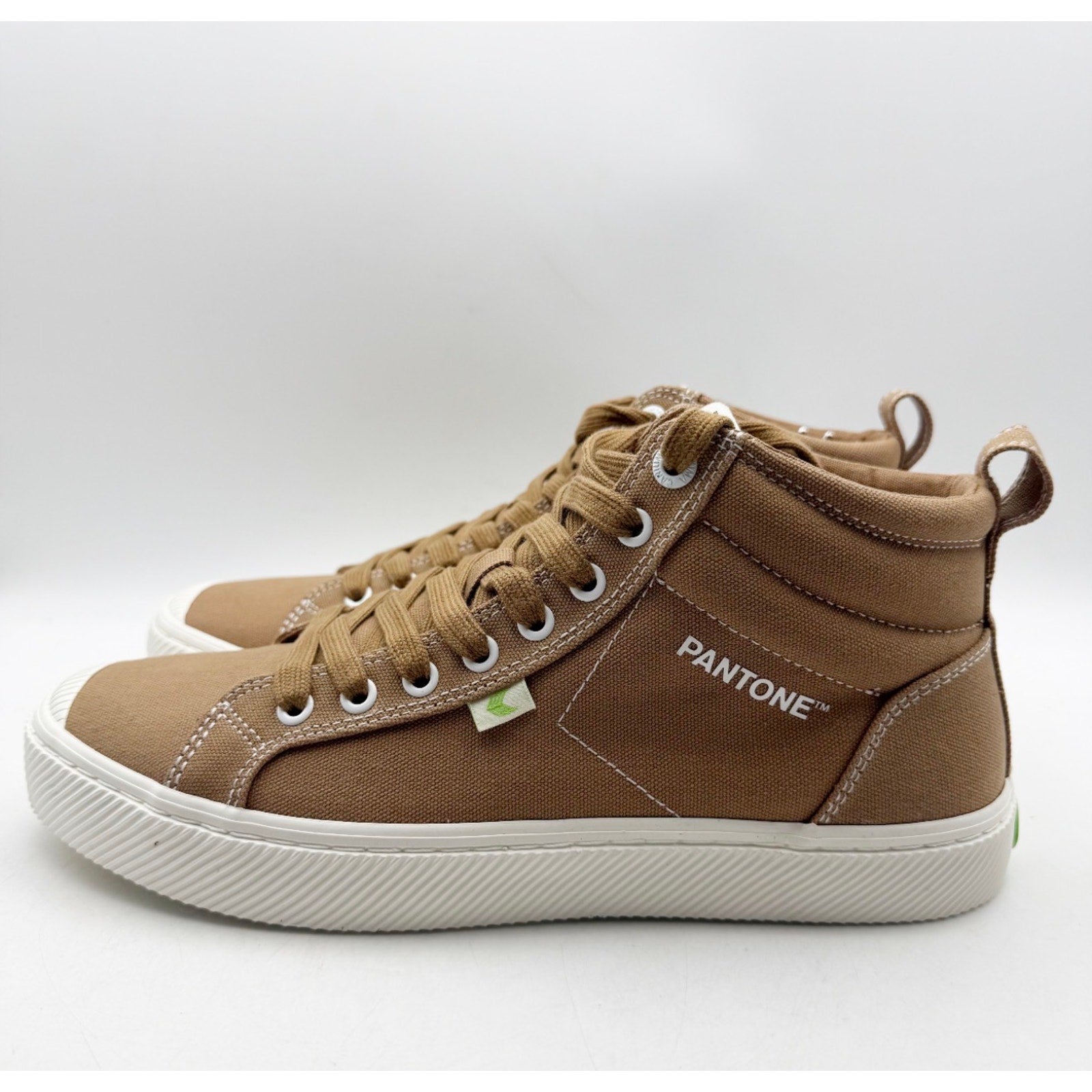 Cariuma OCA High Top Sneaker Mens 10 Womens 11.5 Tan Brown Canvas Contrast NIB