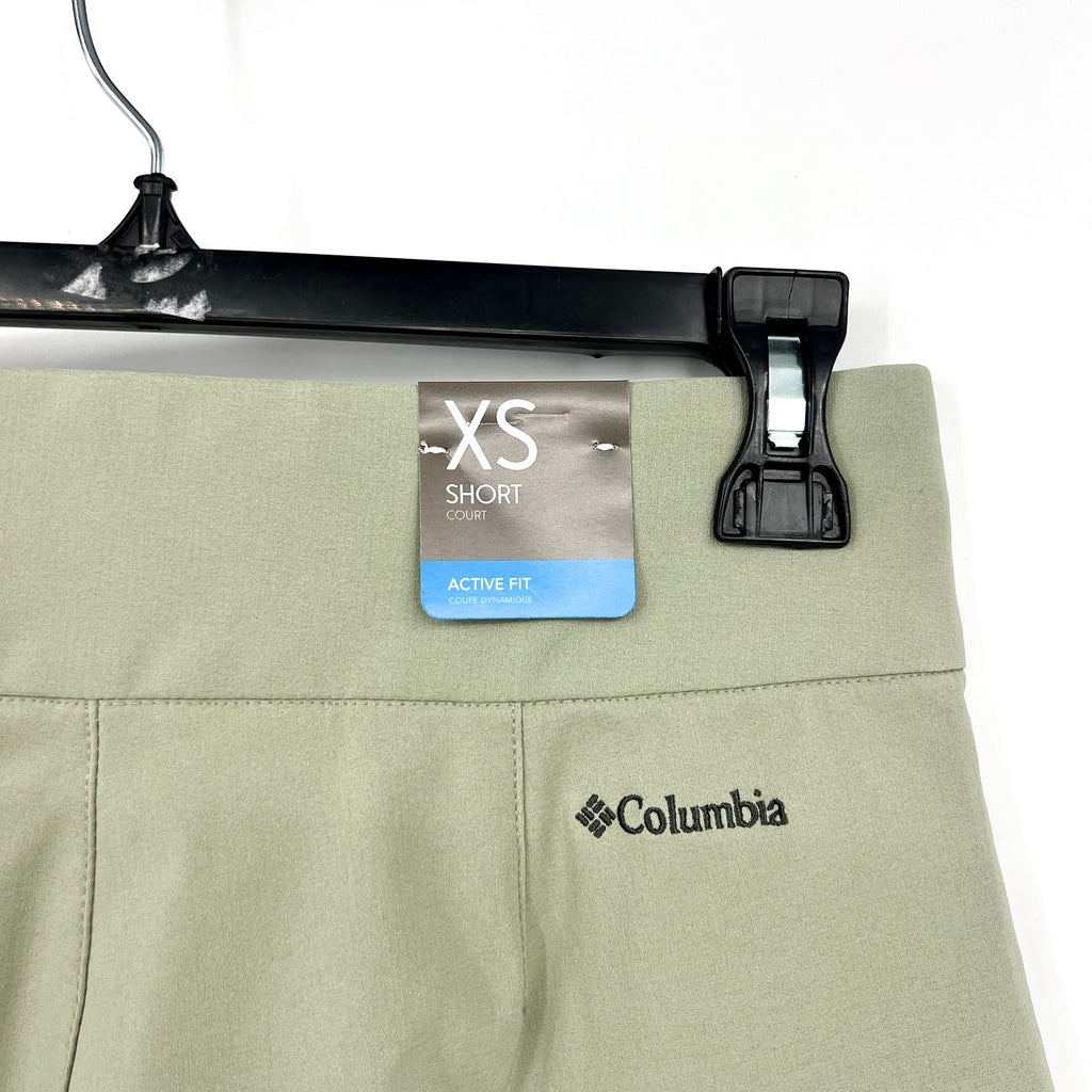 COLUMBIA Women's All Seasons Shorts XS Safari Green Omni Shade UPF 50 NWT